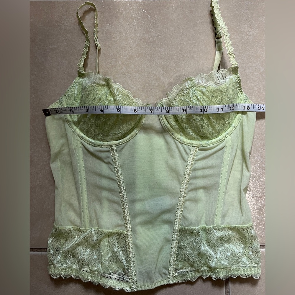 Avon Fashions Womens Corsets & Bustiers Size L(G) Lace Trim Green Mint - Picture 6 of 13
